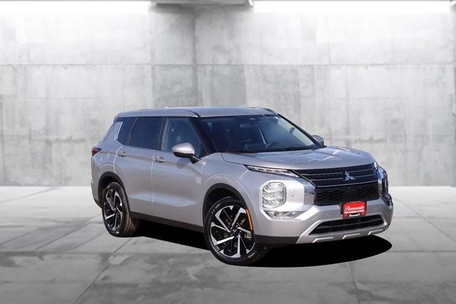 2024 Mitsubishi Outlander SE Black Edition