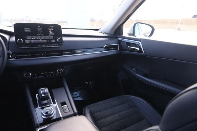 2024 Mitsubishi Outlander SE Black Edition