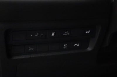 2026 Nissan Rogue Plug-In Hybrid Platinum