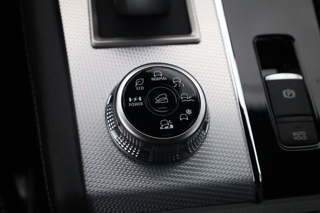 2026 Nissan Rogue Plug-In Hybrid Platinum
