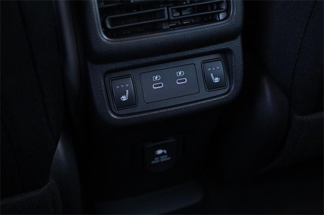 2026 Nissan Leaf Platinum+