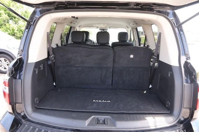 2024 Nissan Armada SV
