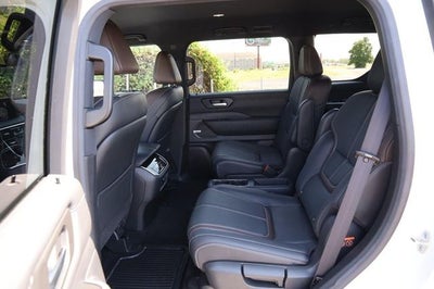 2025 Nissan Armada SL
