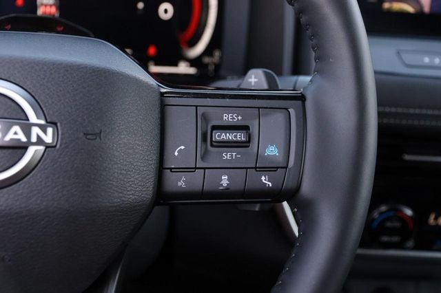 2025 Nissan Rogue SL