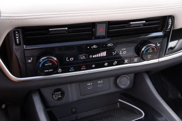 2025 Nissan Rogue SL