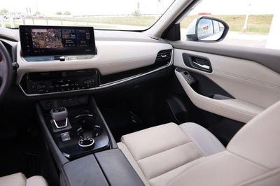 2025 Nissan Rogue SL